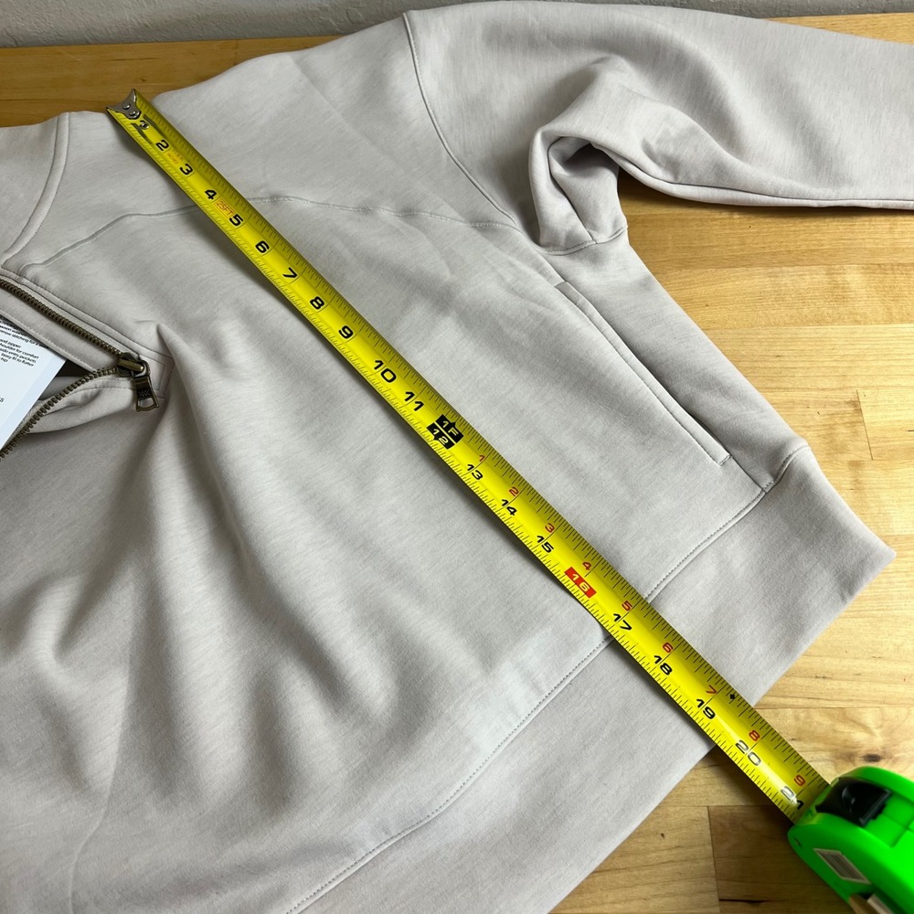 Rhone Pullover DreamGlow 1/2 Zip Womens Size XS Sand Half Zip Cropped Boxy NEW - Picture 11 of 11